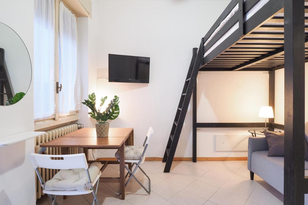 Apartamento Primopiano - Calvi Milán Exterior foto