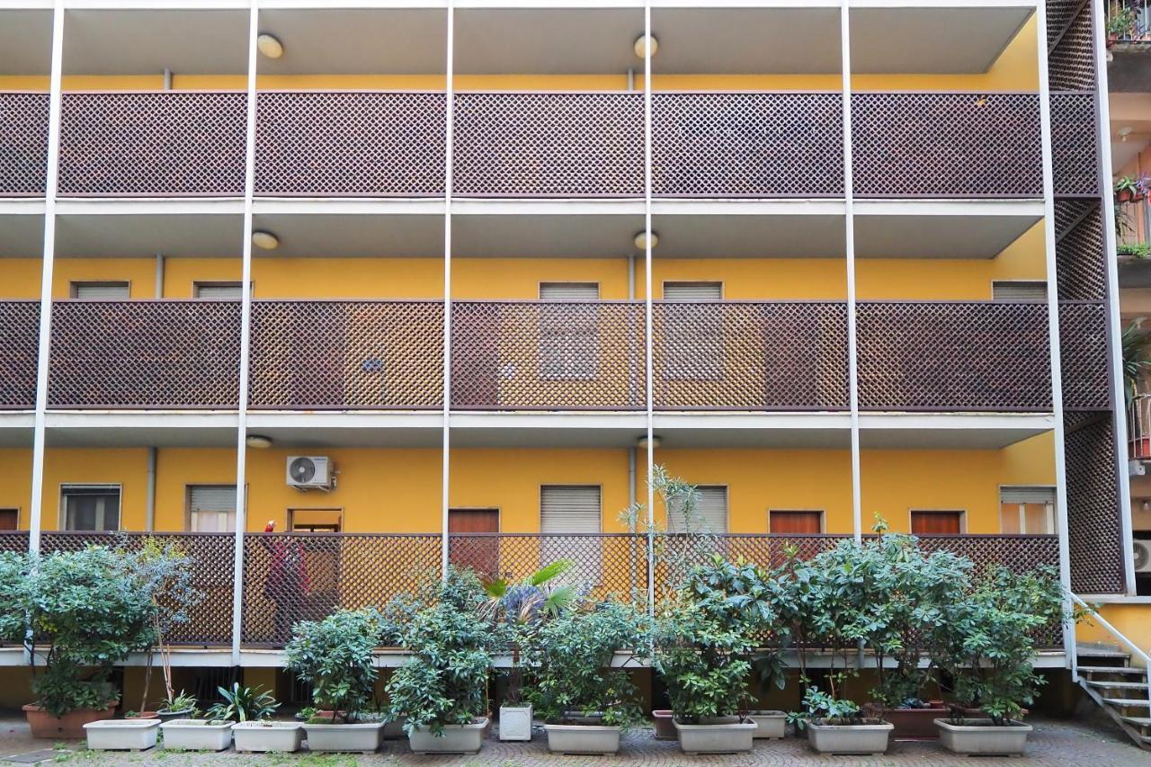 Apartamento Primopiano - Calvi Milán Exterior foto