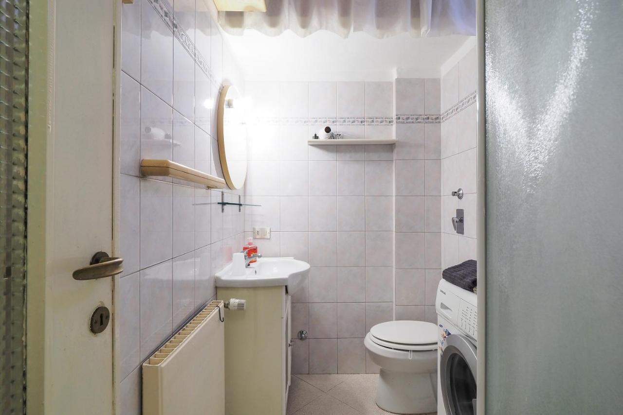 Apartamento Primopiano - Calvi Milán Exterior foto